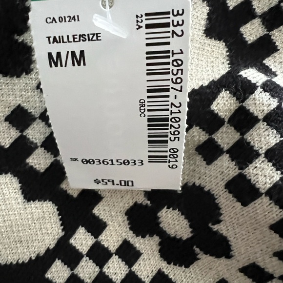 Twik tall women size Medium off white and black pants from Simons - Picture 5 of 5